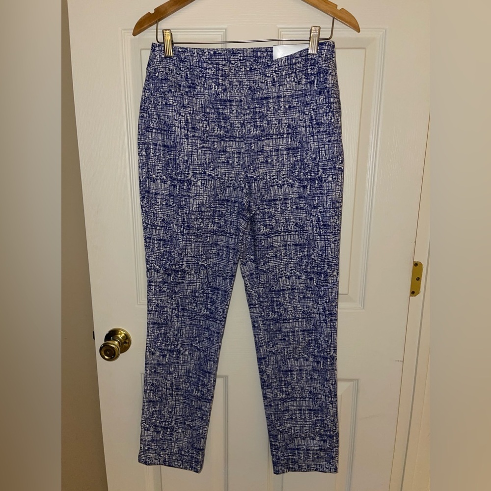 Chico’s pants • NWT • Women’s OR (US size 4R)